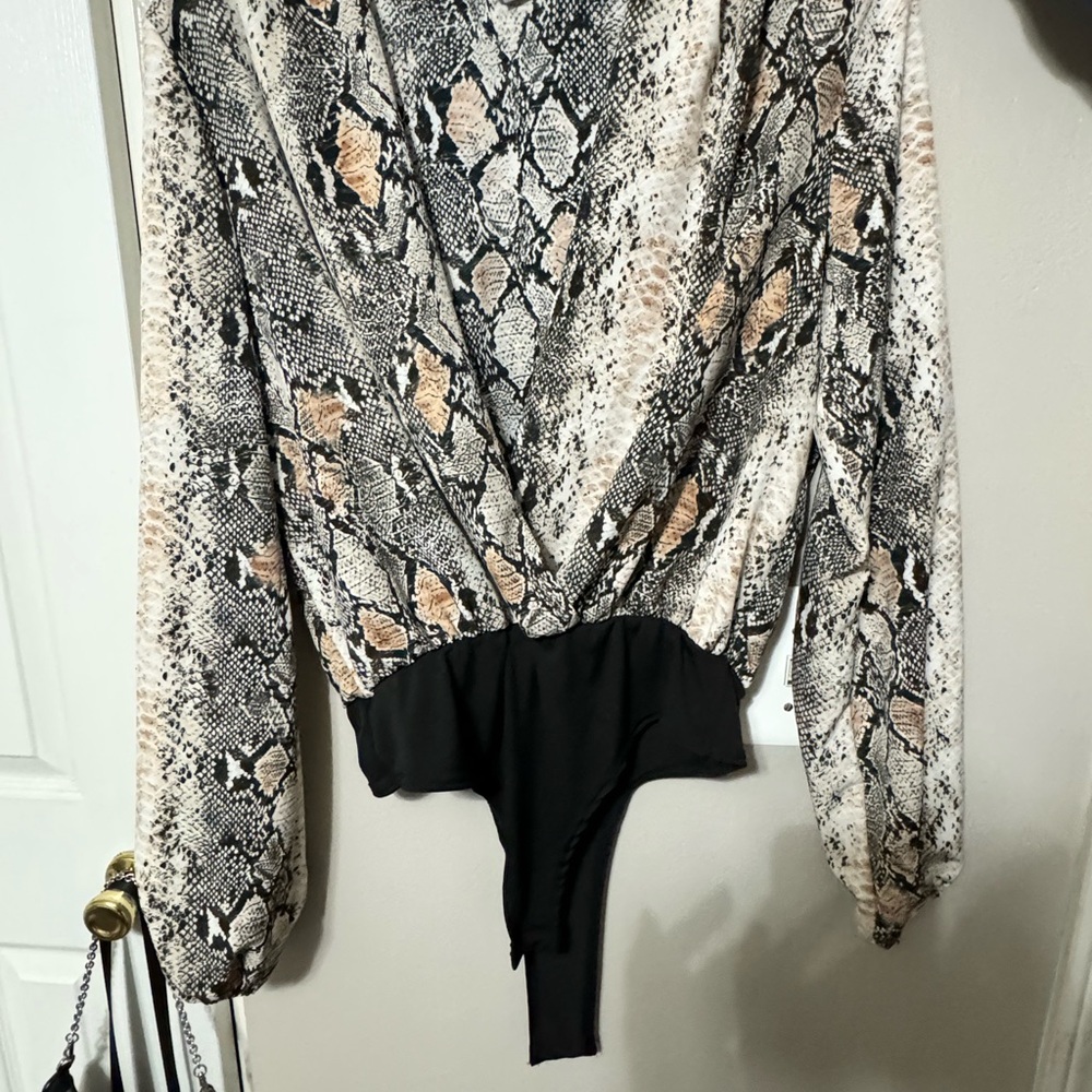 Snakeskin Print Long Sleeve Bodysuit